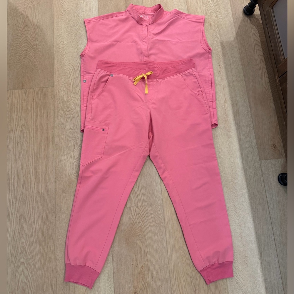 FIGS SCRUB SET Lrg Top XL Pant Jogger